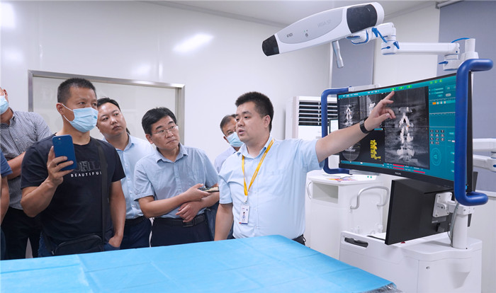 华体会体育登入首页开展区域骨科学术沙龙活动-骨科手术机器人